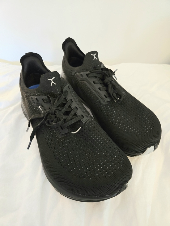 Flux Footwear Shoes - Flux Adapt Runner H20 Pro Black Mens 9 Womens 10.5 Waterproof Athletic Shoes